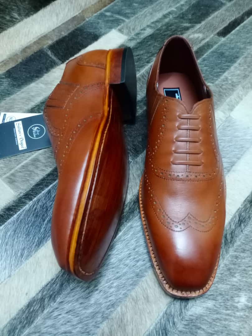 Oxford Brogue Shoes Brown