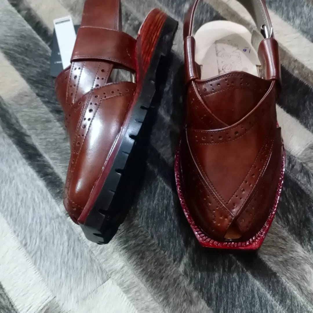 Brogue style Gorilla Norozi Chappal