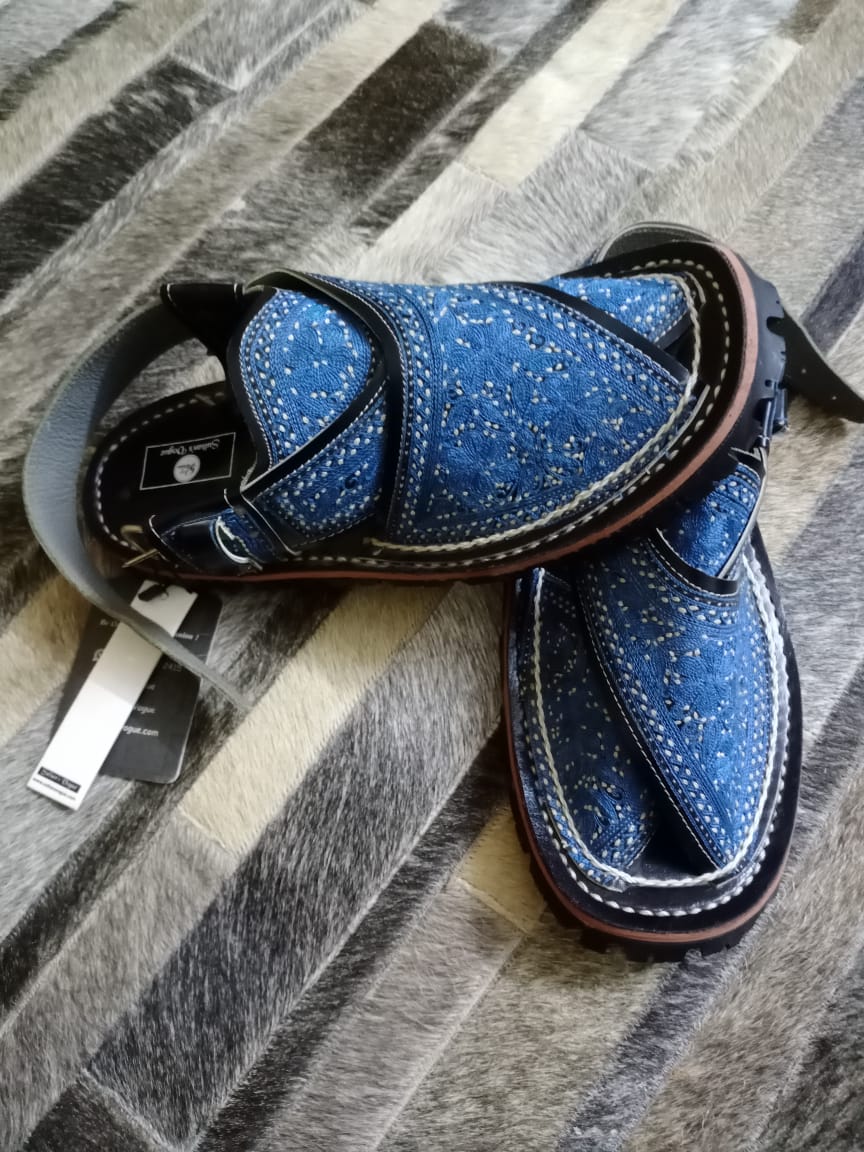 Hand Embroidered Zalmi Chappals