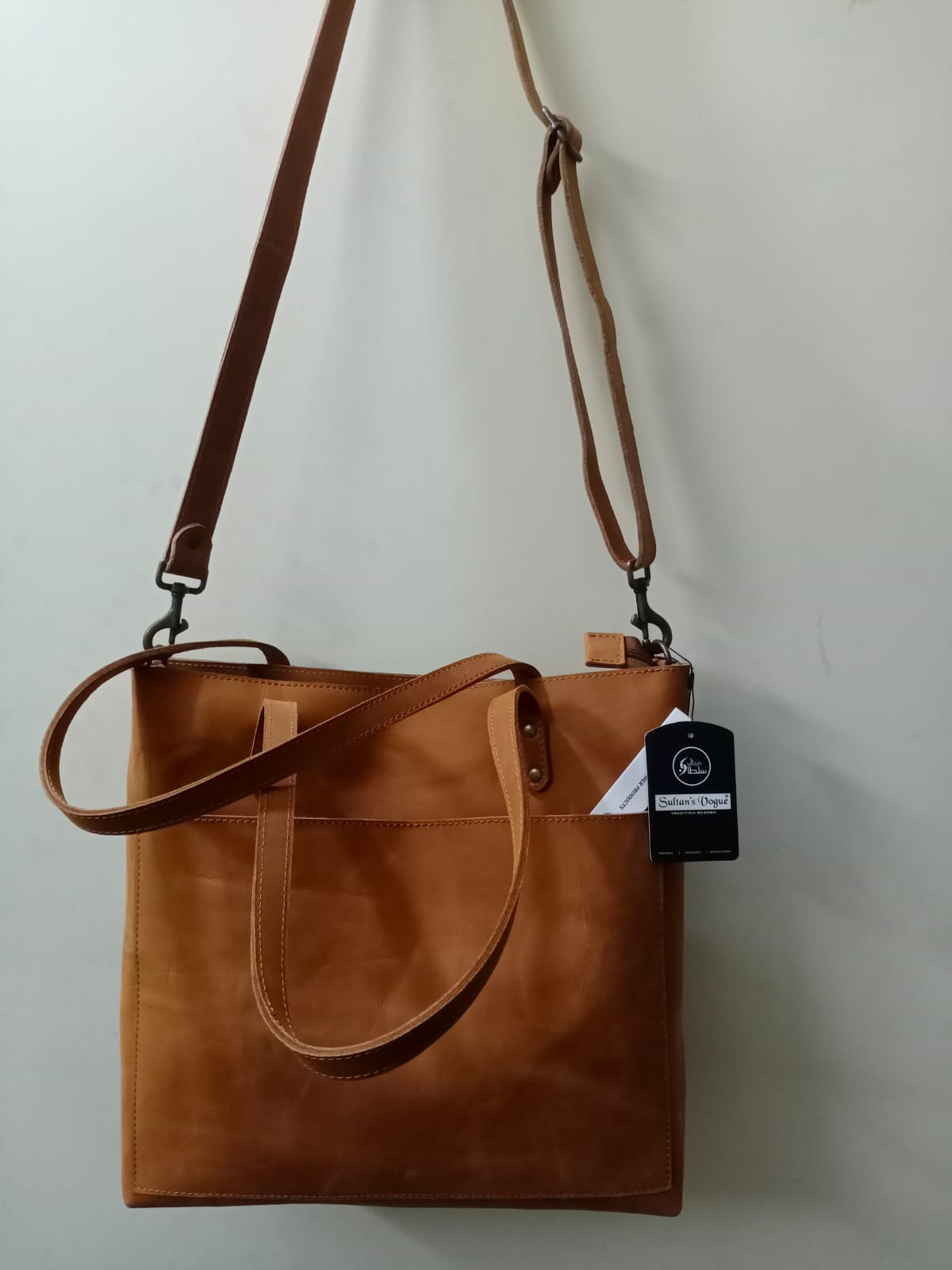 Ladies pullup leather Tote bag