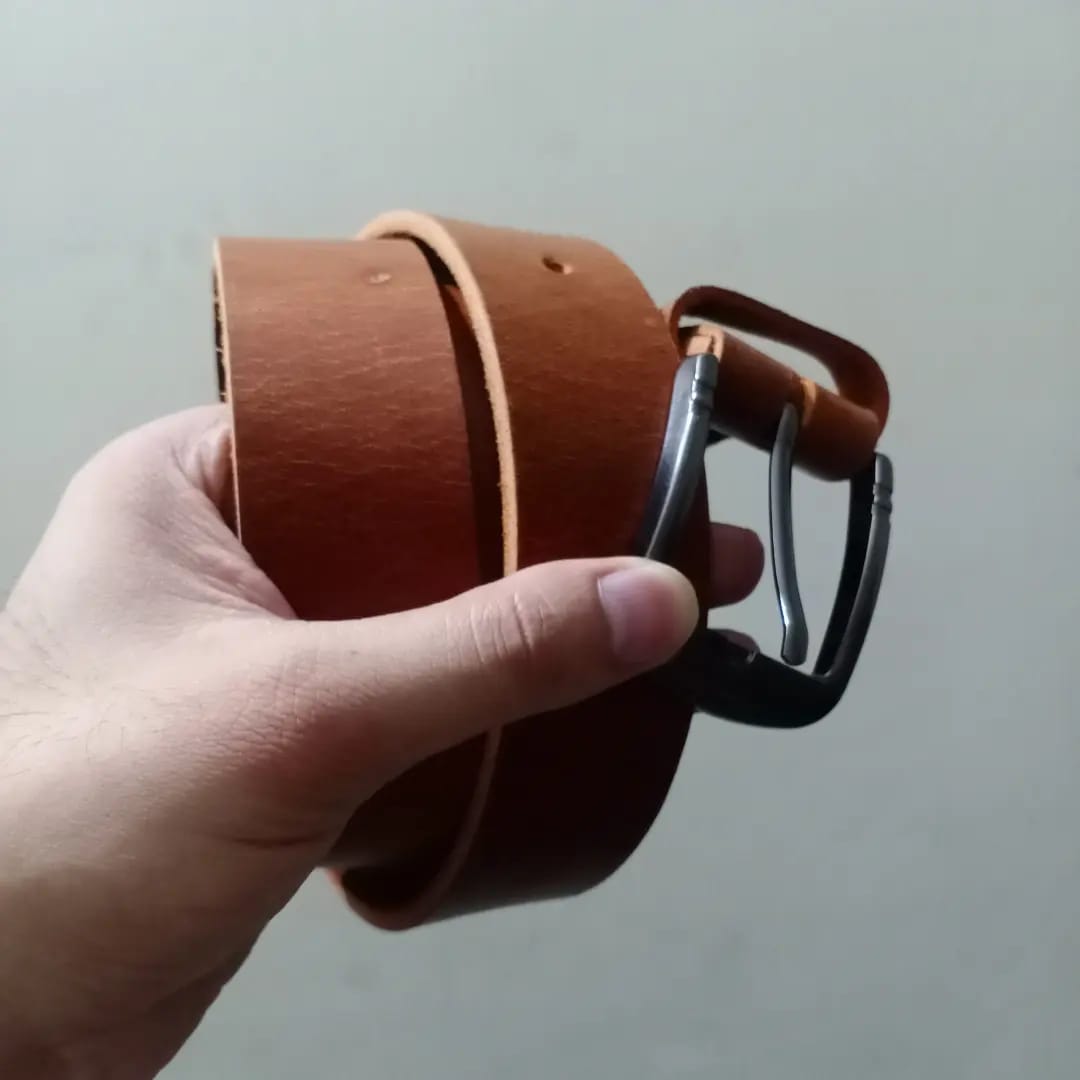 Leather belt